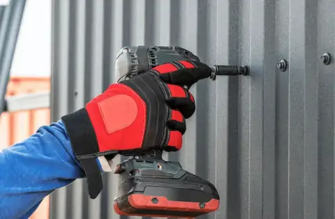 Travaux de zinguerie - Fontaines